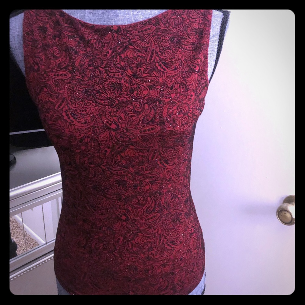 💟Sparkly, Wine Red/Black Sleeveless Top